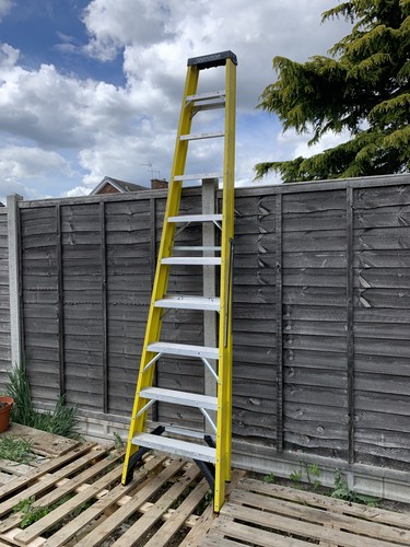 Fibreglass step ladder - fibreglass, 10