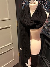 Black Knitted Ugg Scarf - Very