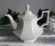 JOHNSON BROTHERS HERITAGE