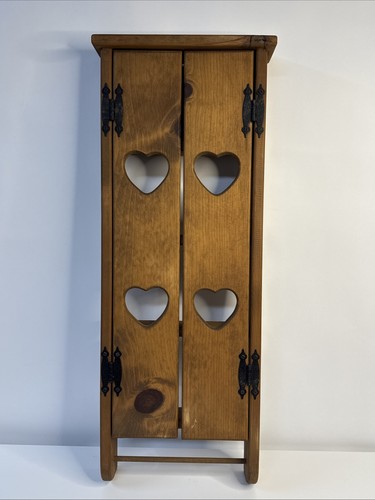 Vintage wooden display wall - vintage,