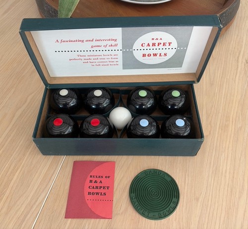 Vintage carpet bowls game - bowls,