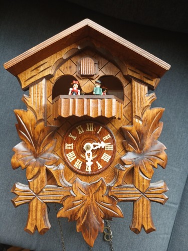 Mechanical cuckoo clock - mechanical,
