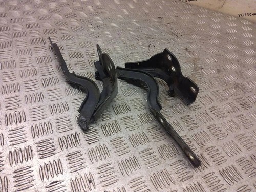 Hyundai i40 bonnet hinge - i40,