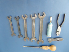 Sunbeam Tiger/Alpine Part Tool Kit.  Includes correct Oval Handle Screwdriver