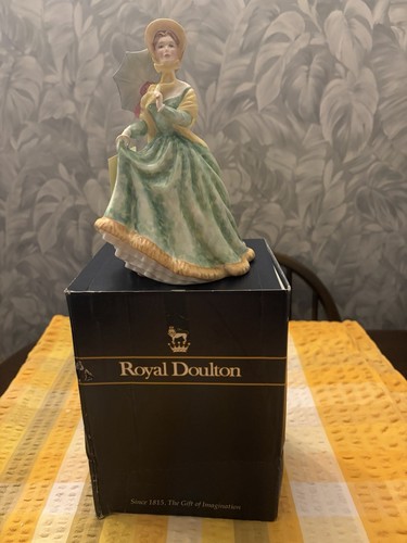 Royal doulton elizabeth - doulton,