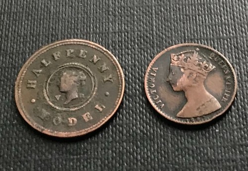Rare queen victoria model - model, half