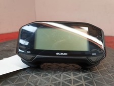SUZUKI GSXR 125 SPEEDO