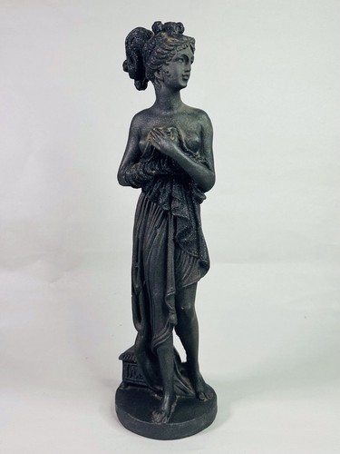 Black basalt style resin - black,
