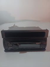 Sony CDX-GT270MP radio stereo
