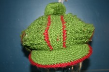 Vtg green knit crochet baker boy cap winter hat size 57 medium revival