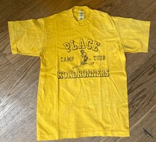 Original Vintage Road runner T. Shirt Size M. Fruit of the loom. USA COTTON