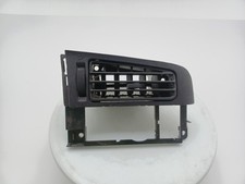 VOLKSWAGEN GOLF Interior