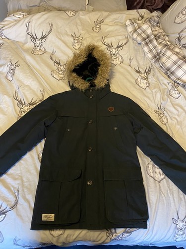 One true saxon parka jacket - one,