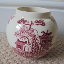Mason's Red & White Ginger Jar