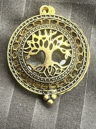 Vintage style gold tree - style, of