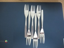 Vintage Set of 6 Viners of Sheffield England  Chelsea Pastry / Cake Forks&server