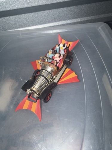 Vintage 1968 corgi - corgi, chitty