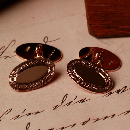 Pre owned vintage 1922 - pre-owned,