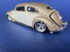 1:24 Cars VW Beetle Maisto V