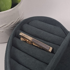 Vintage Stratton 'Nippy Clip'