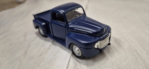Maisto ford pickup truck - maisto,