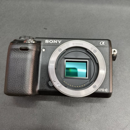 Sony alpha nex 1mp - alpha, nex-6