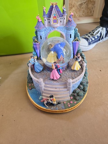 Disney princess vintage snow - disney,