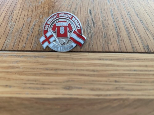 Ian wright arsenal legend pin - ian,