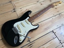 Squier by Fender Stratocaster