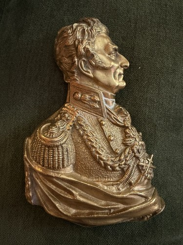 Antique gilded bronze duke - gilded,