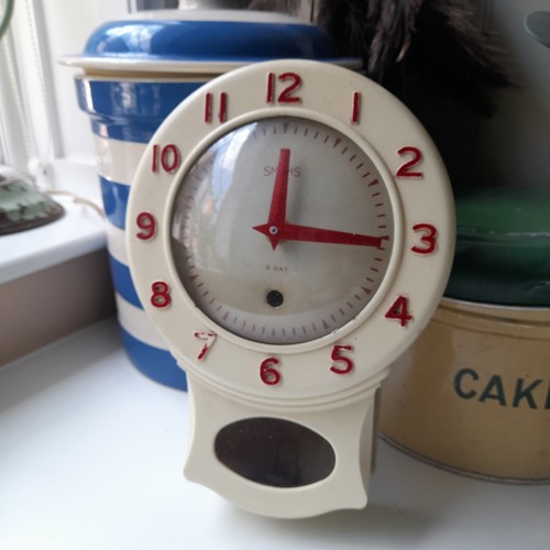 Vintage smiths cream melamine - vintage,