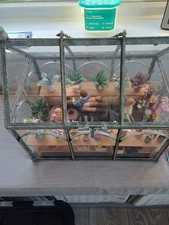 Dolls houses includes inside