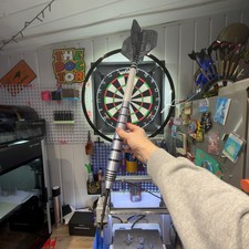 Luke Humphries Giant 3D