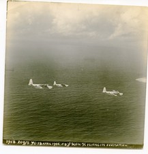 ORIGINAL WW2 PHOTO RAF SEA