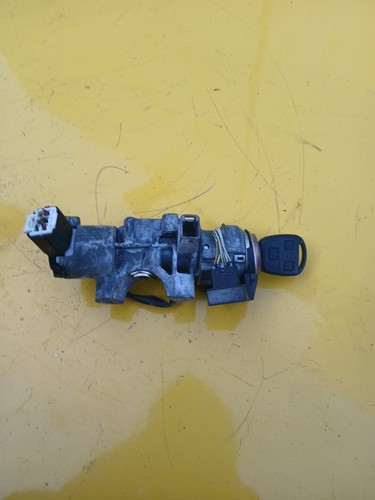 Toyota avensis ignition key - ignition,