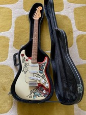 jimi hendrix monterey fender Stratocaster guitar limited edition 