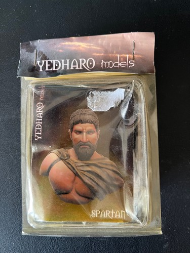 Yedharo models spartan bust - yedharo,