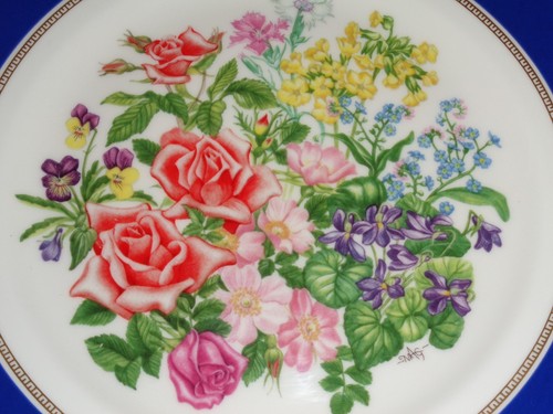Royal doulton collectors plate - royal,