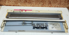 TOYOTA KS-858 KNITTING MACHINE