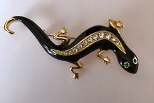 Vintage costume brooch of a