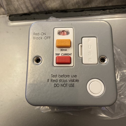 13a rcd spur - bg,