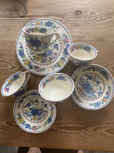 Seven assorted pieces - seven,
