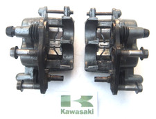 KAWASAKI ZR750 F1 FRONT BRAKE CALLIPERS LEFT & RIGHT CALIPERS GOOD AS SHOWN 1999