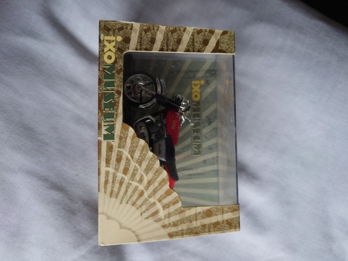 Ixo museum collection 24 - collection, 1:24