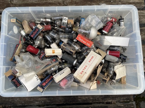 Large job lot radio - job,
