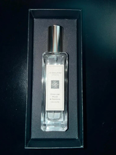 Malone pear and freesia eau - jo,