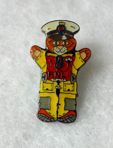 Rnli cat pin - cat,