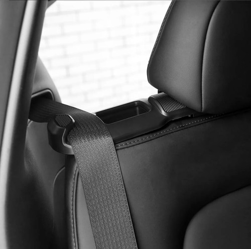 Seat belt fixing brackets - seat,