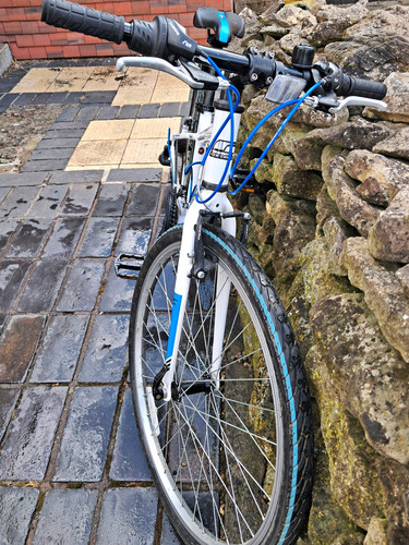 Carrera saruna hybrid bike - saruna,