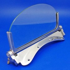 Plinth mounted aeroscreen - , with
